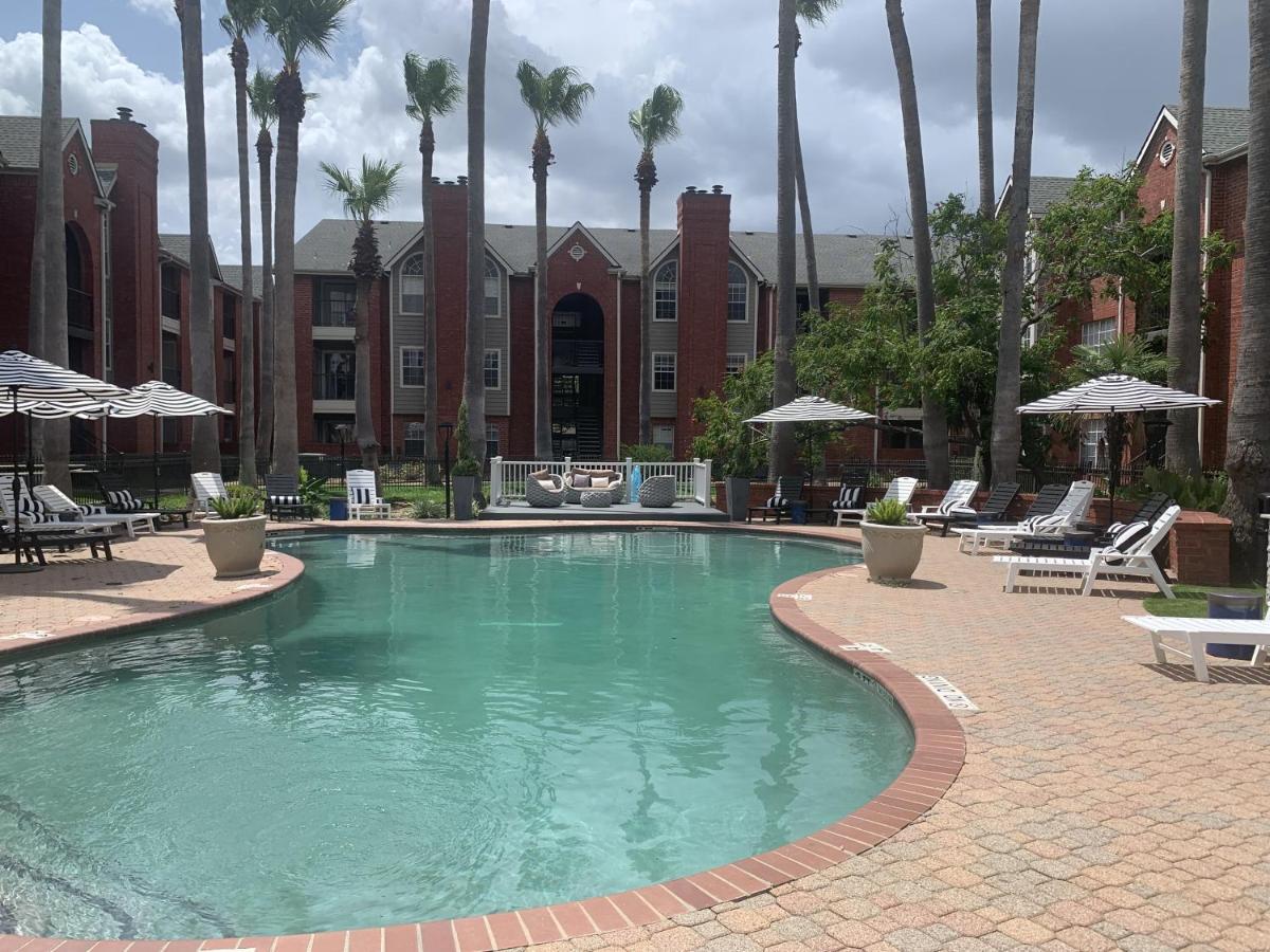 Spacious 2Br&2Ba Med Center Apt, Free Parking&Shuttle Houston Kültér fotó
